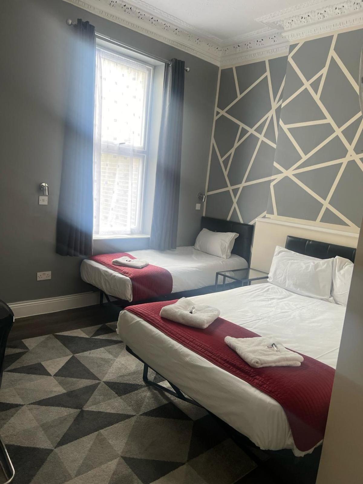 Saba Rooms And Apartments Λονδίνο Εξωτερικό φωτογραφία