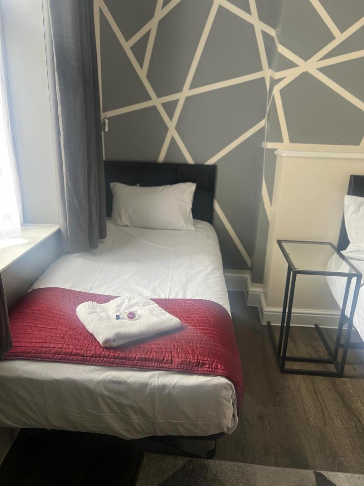 Saba Rooms And Apartments Λονδίνο Εξωτερικό φωτογραφία